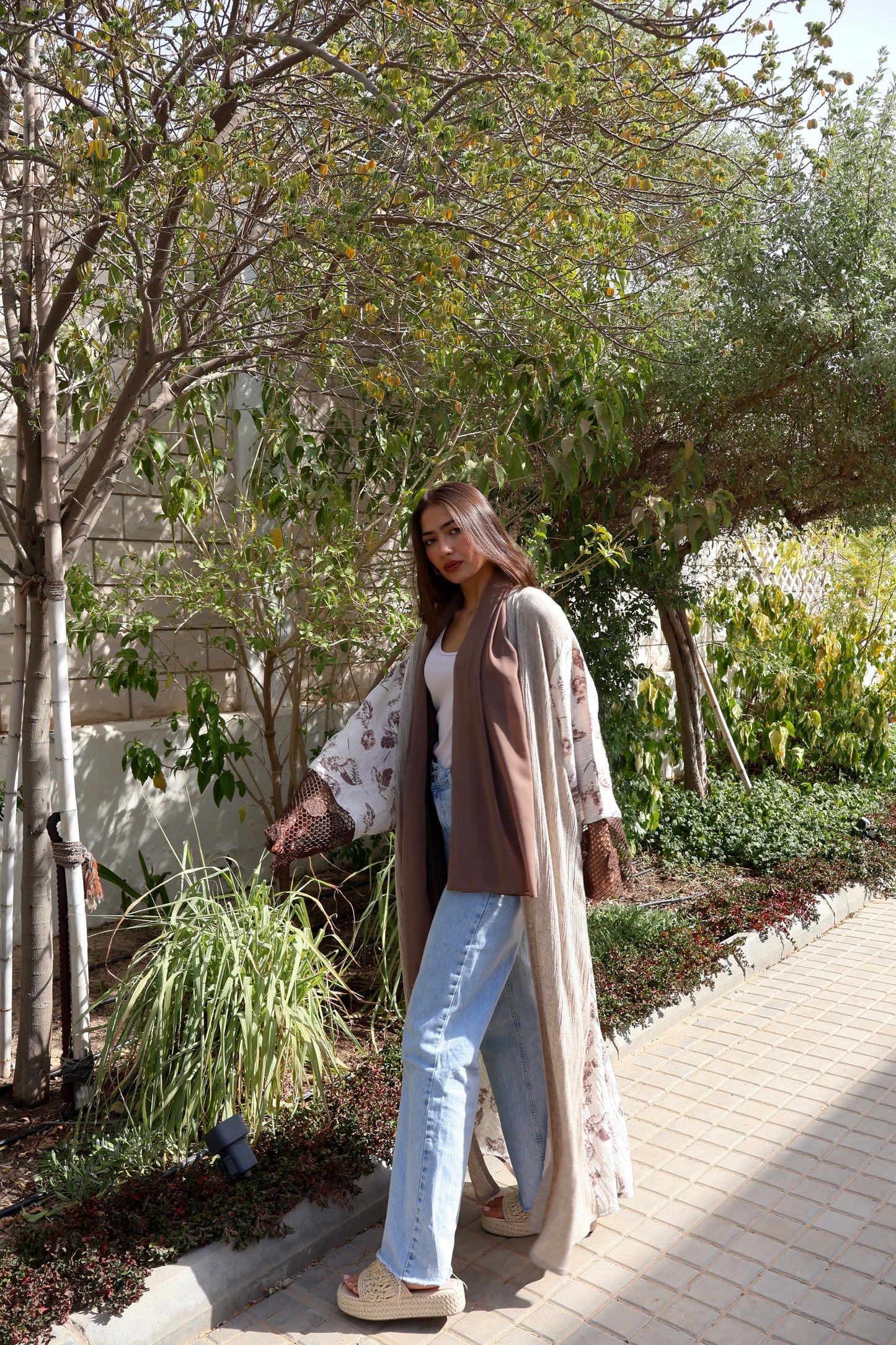 Brown crochet - Abaya