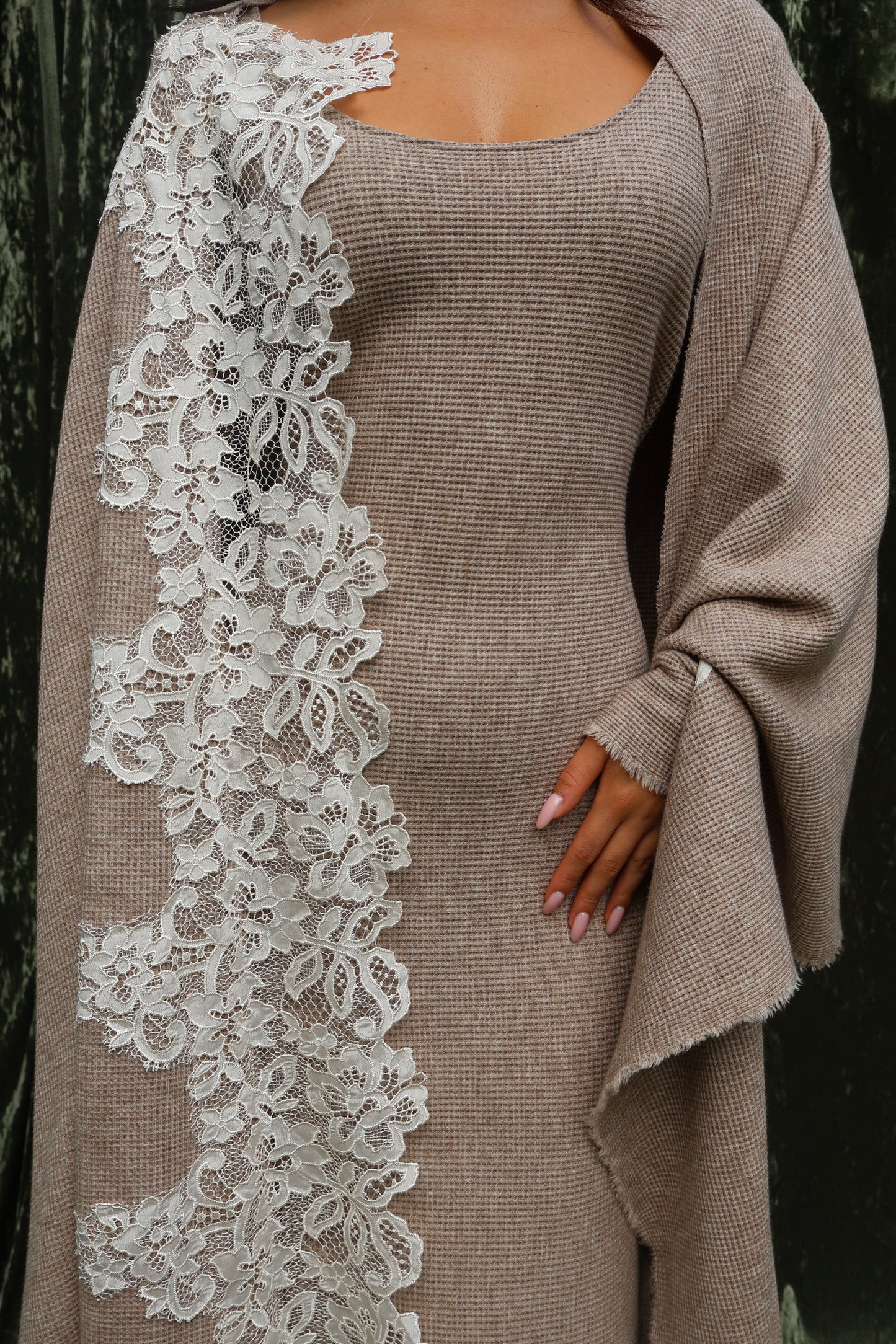 Dahlia ( Pre-Order )