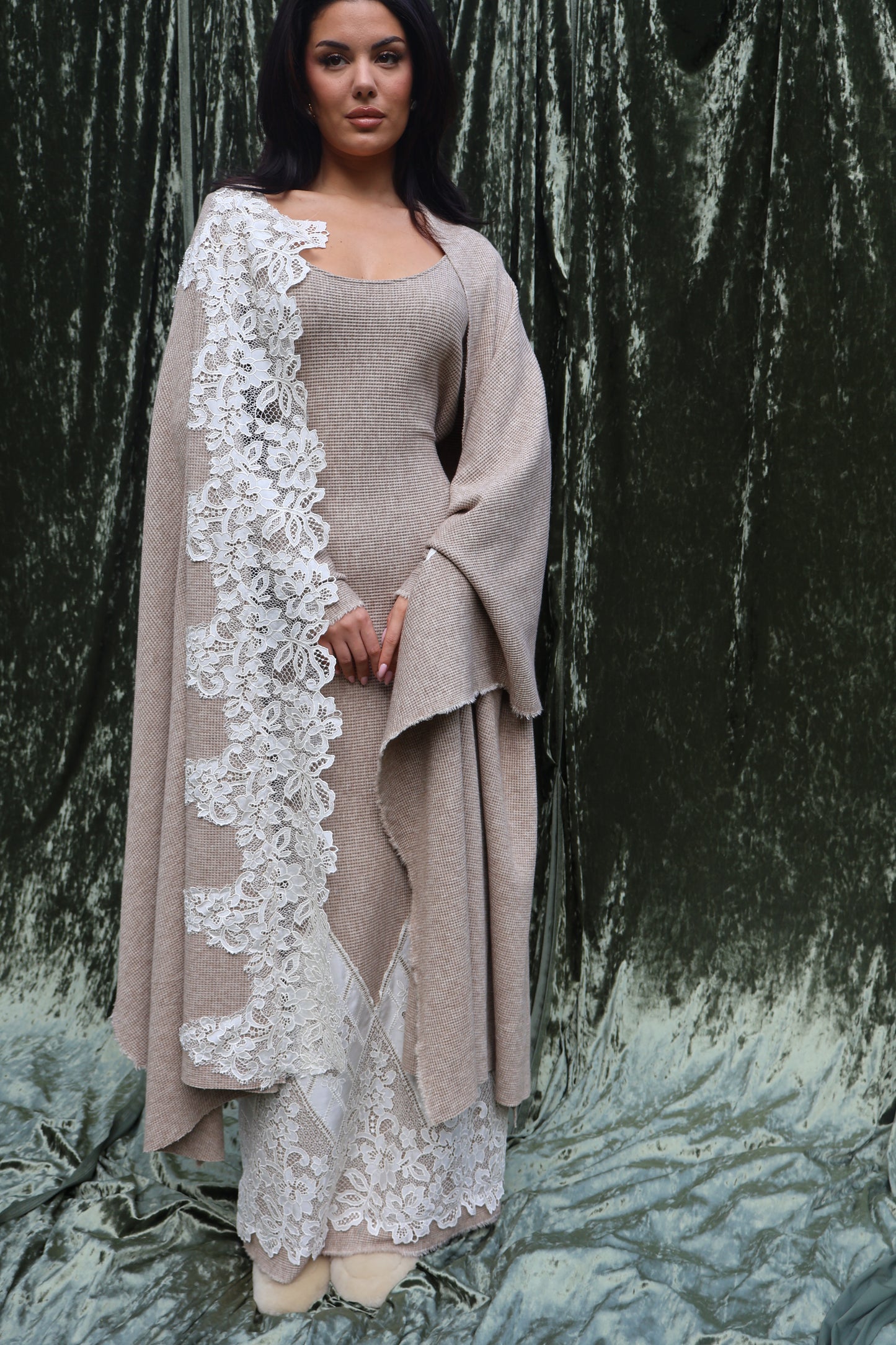 Dahlia ( Pre-Order )
